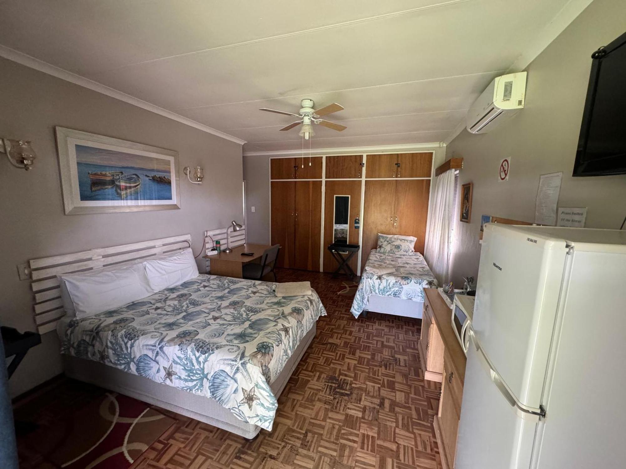 The Lighthouse Guesthouse Welkom Exterior photo